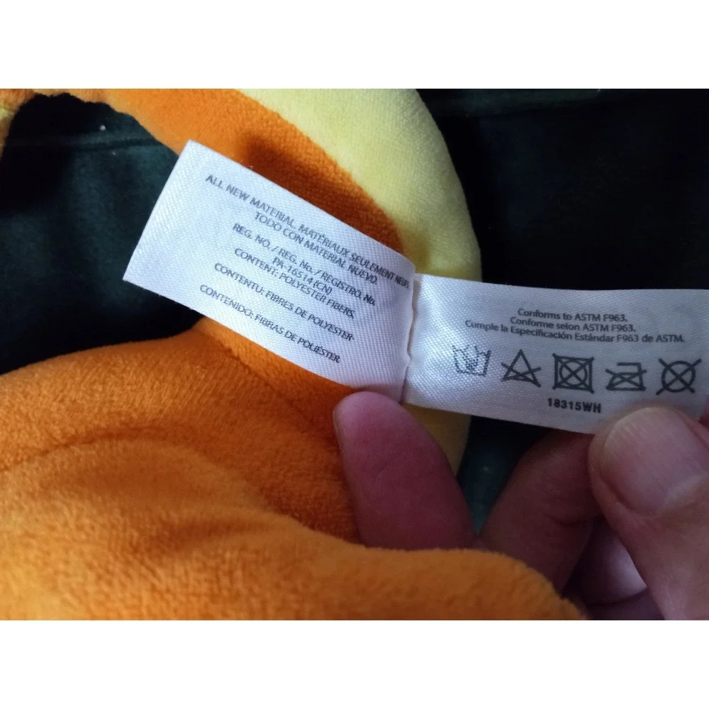 Pokemon Plush Eevee and Charmander Stuffed Animal Set‎ Nintendo Toy Bundle